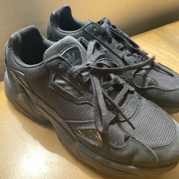 Adidas Womens Falcon Trainers - Picture 2 of 4